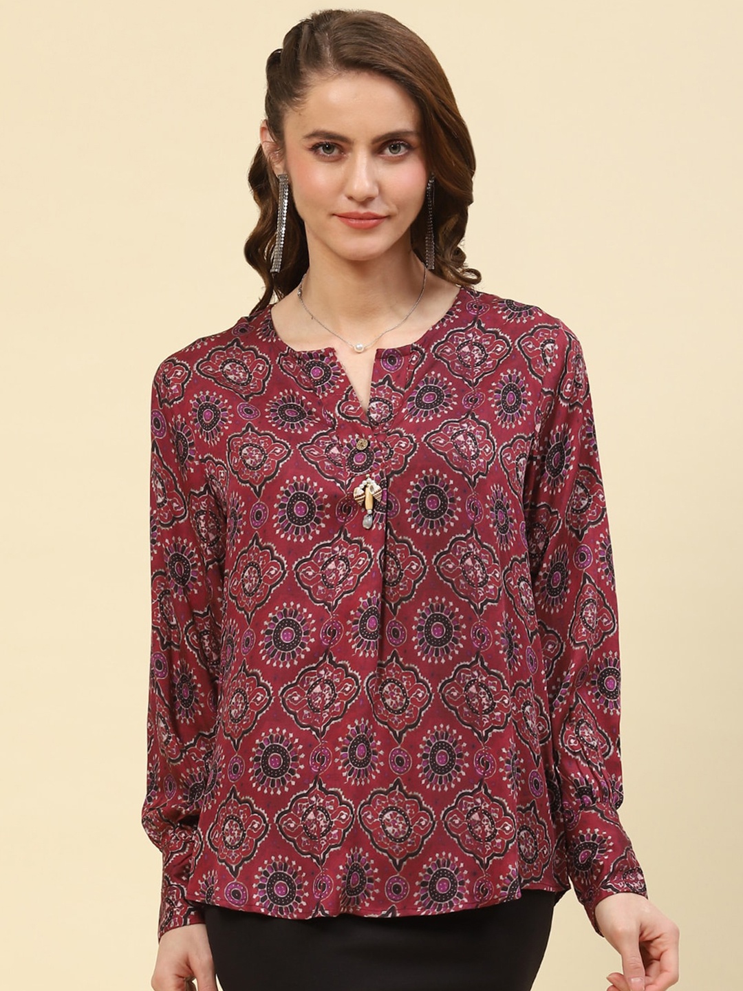 

Monte Carlo Ethnic Motifs Printed Cuffed Sleeves Regular Top, Maroon