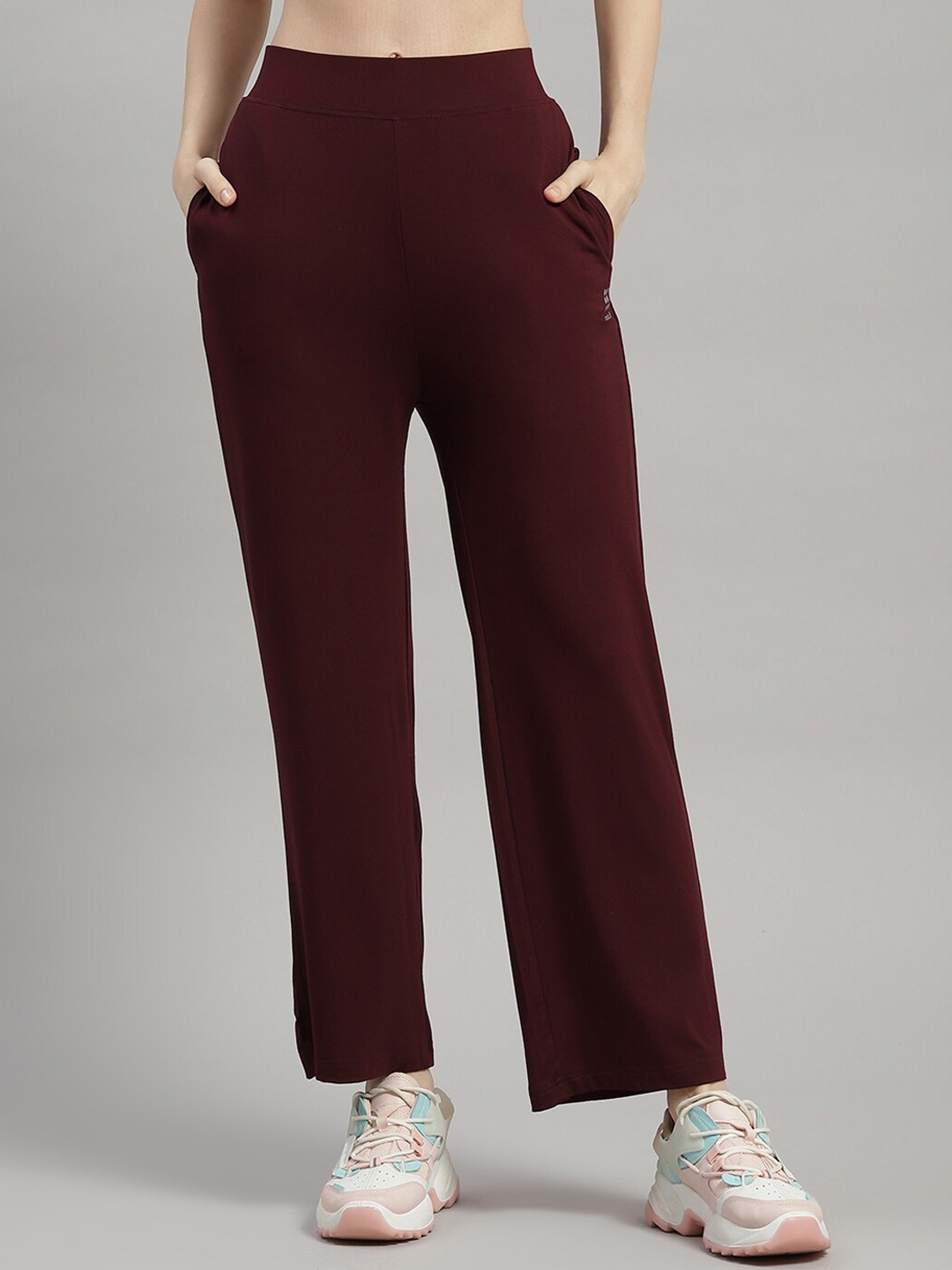 

rock.it Women Mid-Rise Track Pants, Maroon