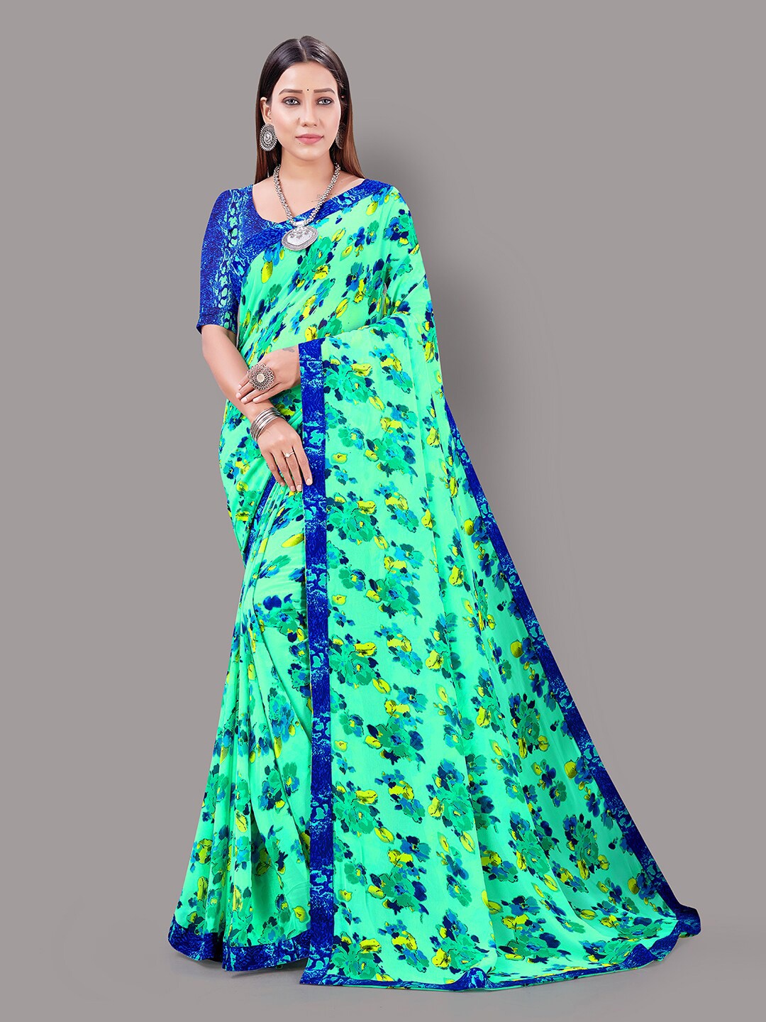 

KALINI Floral Printed Pure Georgette Saree, Green