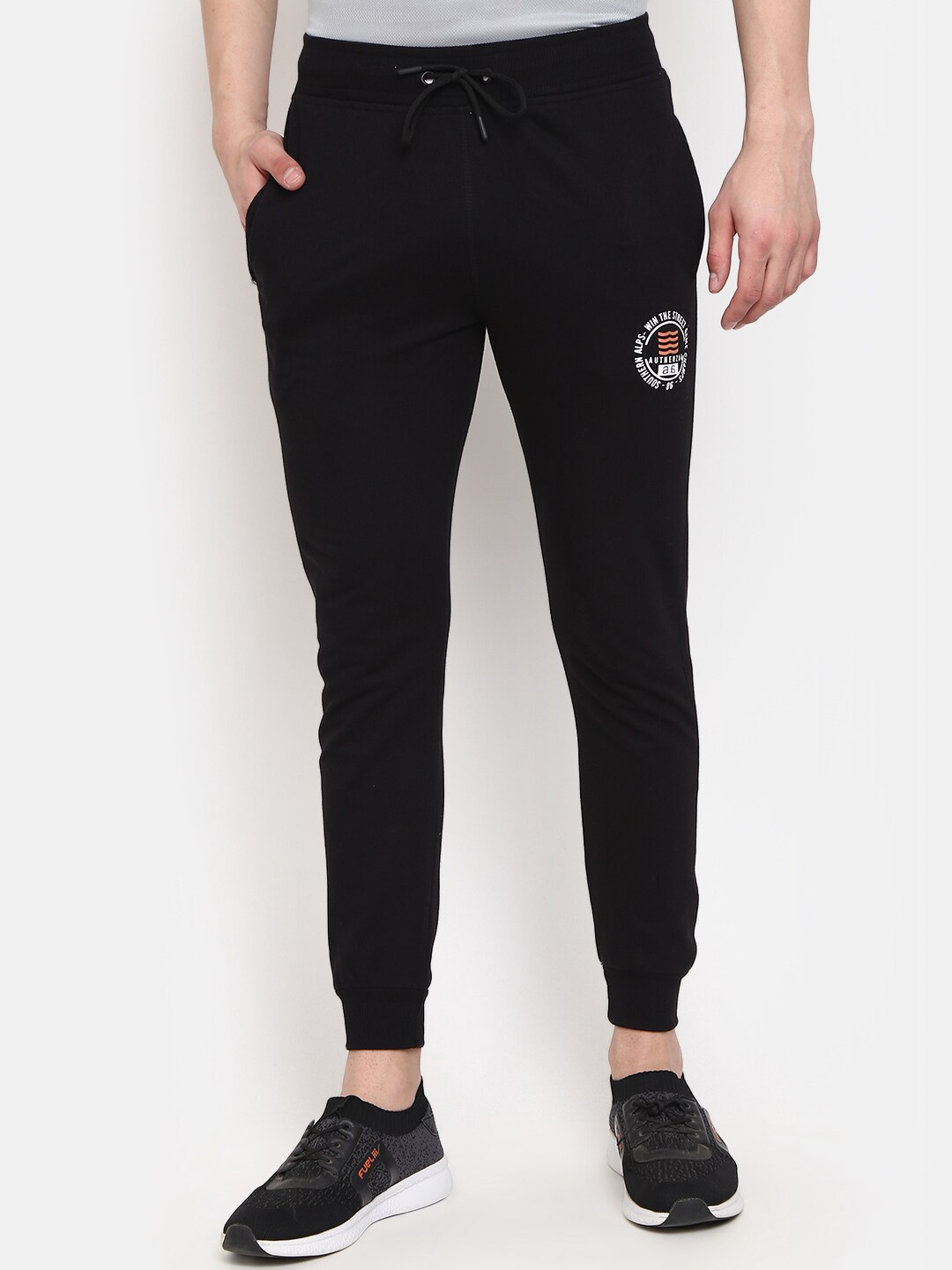 

V-Mart Men Cotton Joggers, Black