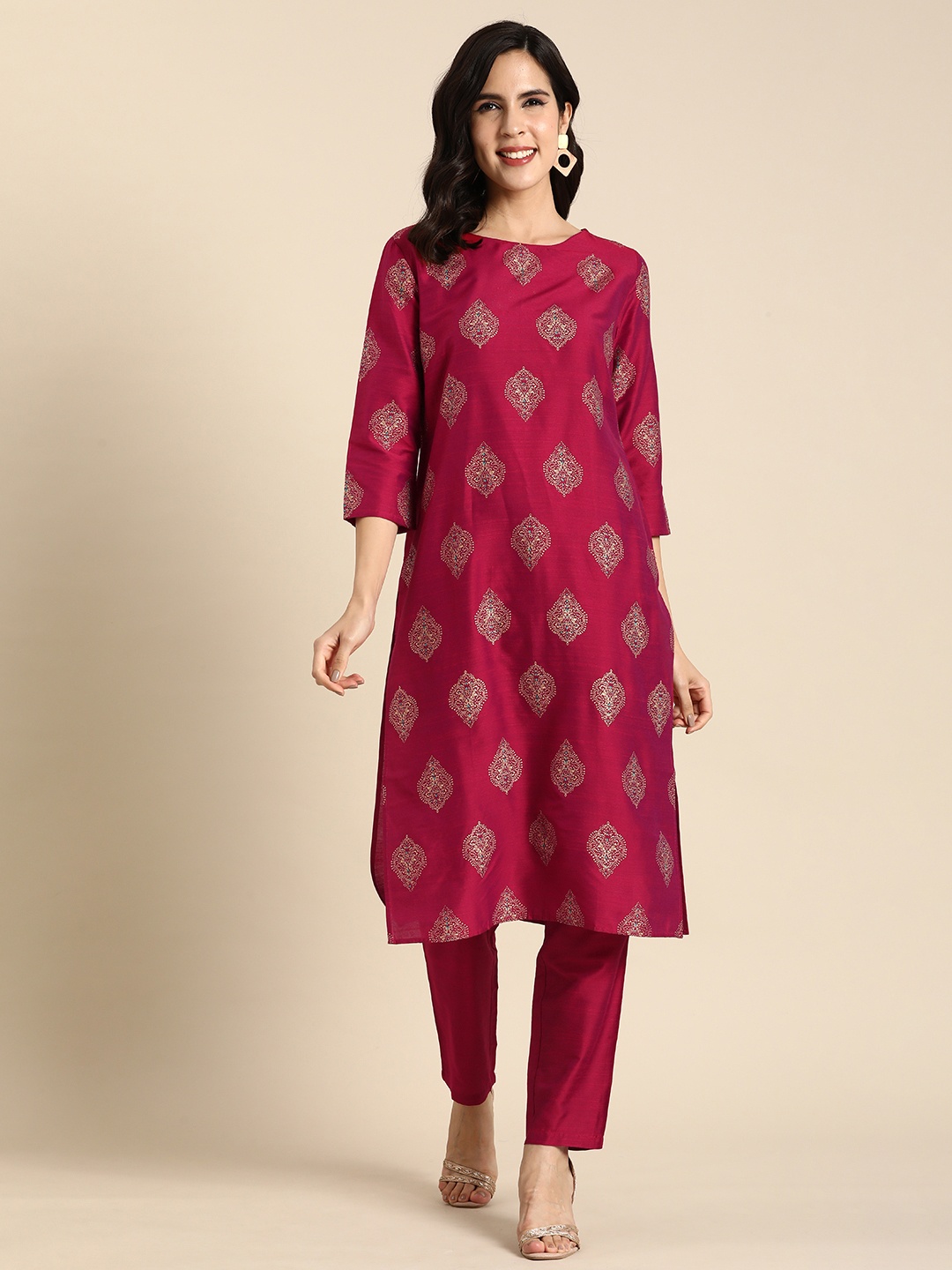 

Anouk Women Ethnic Motifs Printed Regular Kurta with Trousers, Maroon