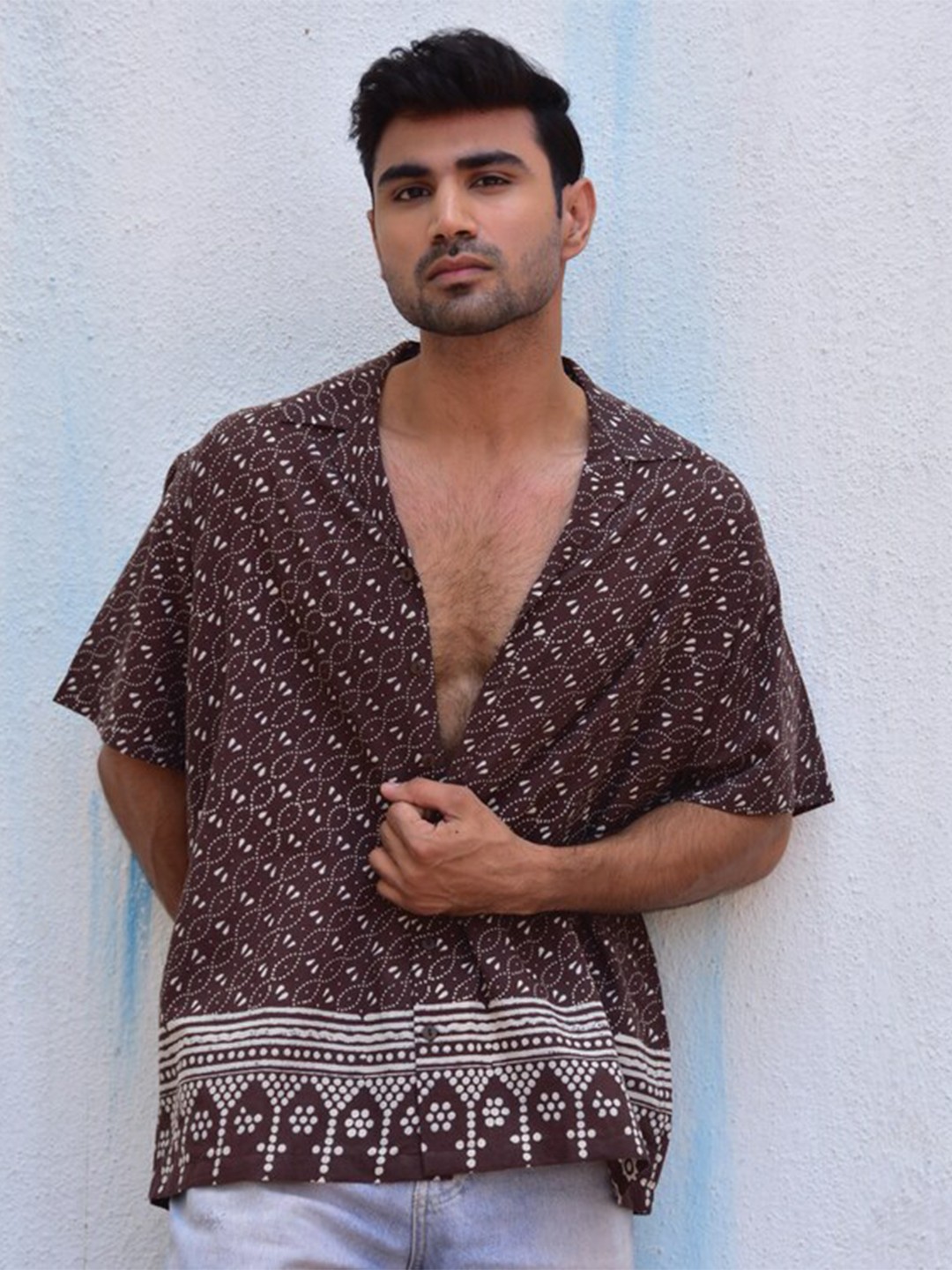 

Chidiyaa Original Graphic Printed Pure Cotton Casual Shirt, Brown