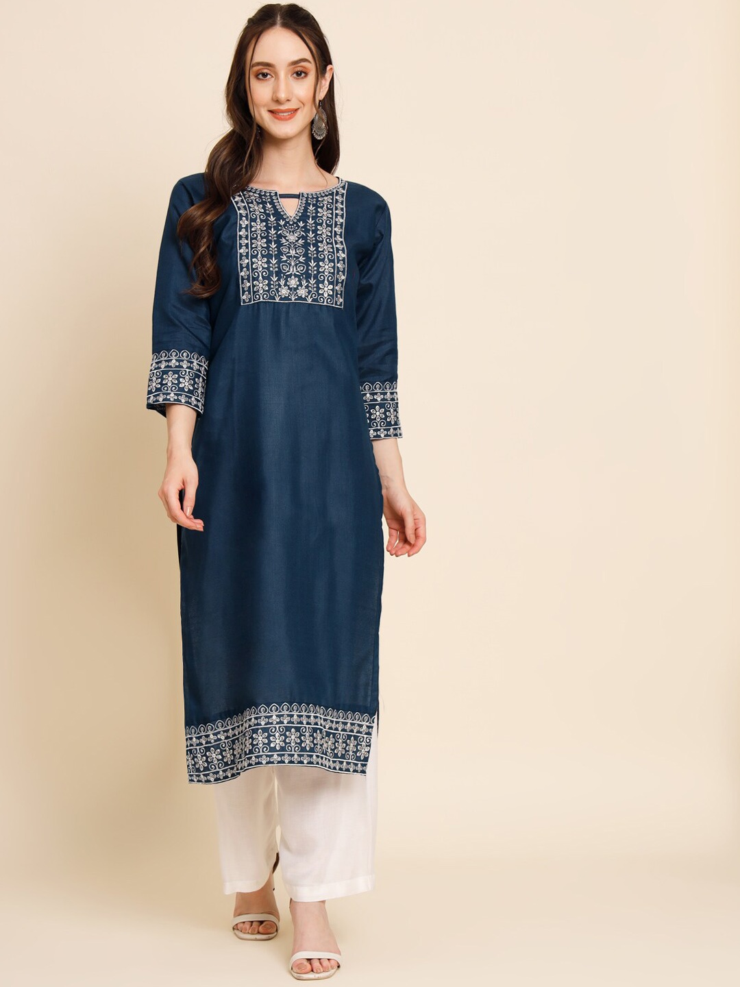 

VAIRAGEE Floral Yoke Design Thread Work Cotton Kurta, Teal