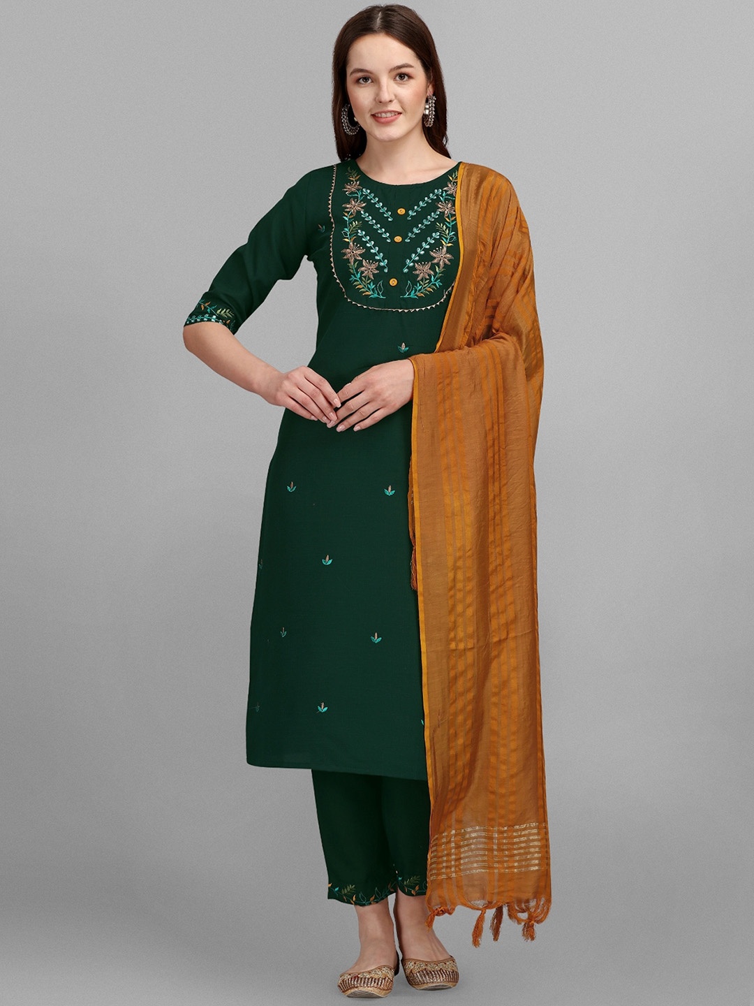 

KALINI Ethnic Motifs Embroidered Regular Kurta With Trousers & Dupatta, Green