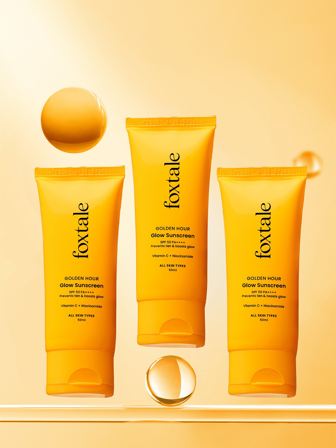 

FoxTale Set Of 3 Brightening SPF 50 Sunscreen with Vitamin C & Niacinamide 50 ml, Na