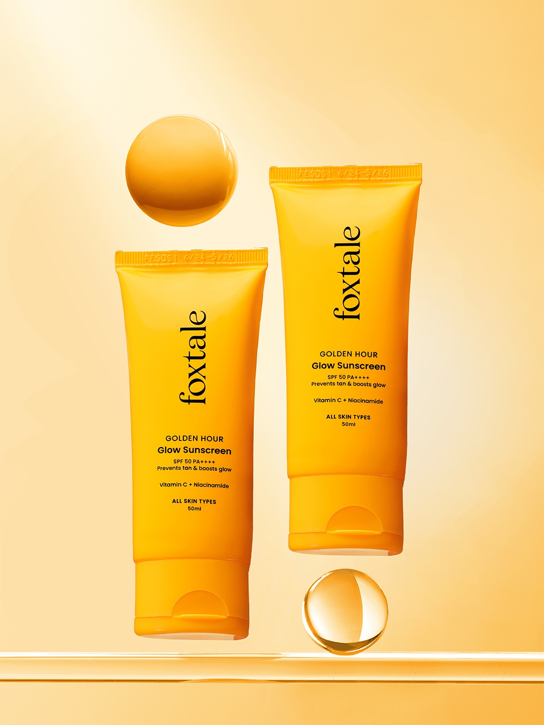 

FoxTale Essentials Set Of 2 Brightening SPF 50+ PA+++Sunscreens With Vitamin C-50 ml, White