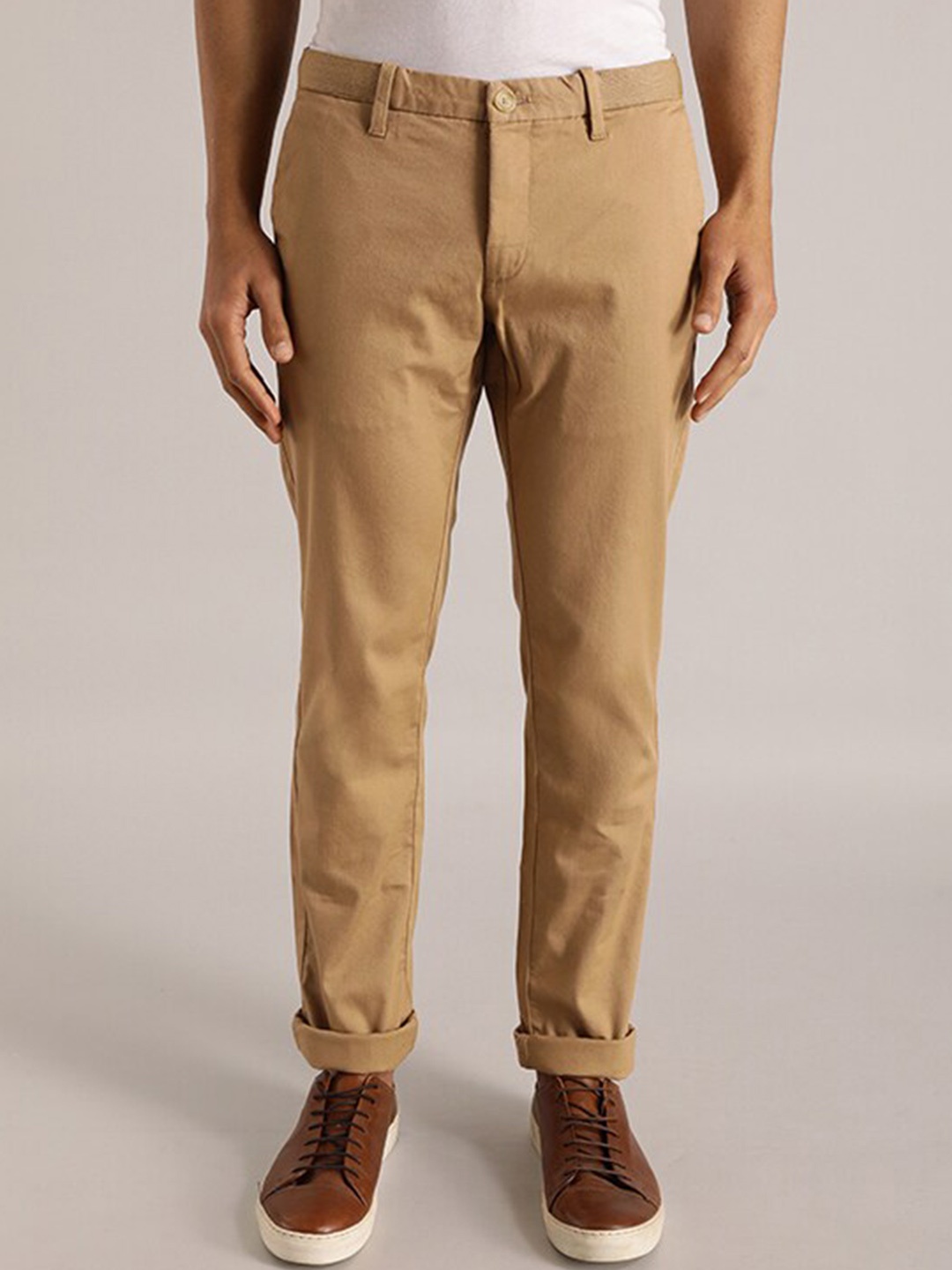 

Indian Terrain Men Mid-Rise Brooklyn Slim Fit Pure Cotton Trousers, Brown