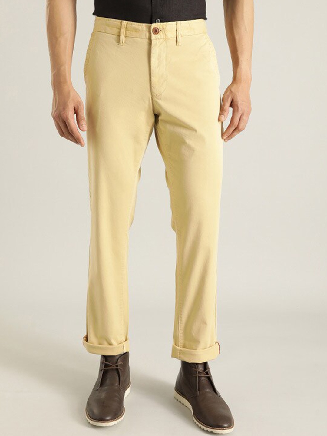 

Indian Terrain Men Brooklyn Mid Rise Slim Fit Cotton Trousers, Yellow