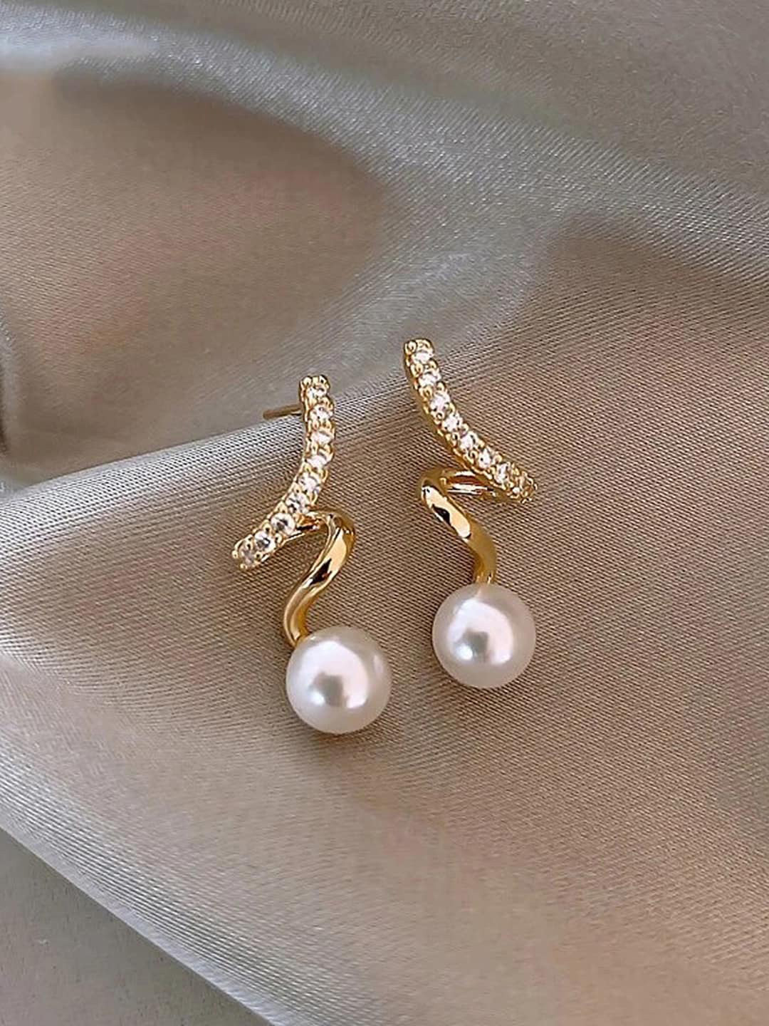 

Jewels Galaxy Gold-Plated Stone-Studded And Beaded Drop Earrings