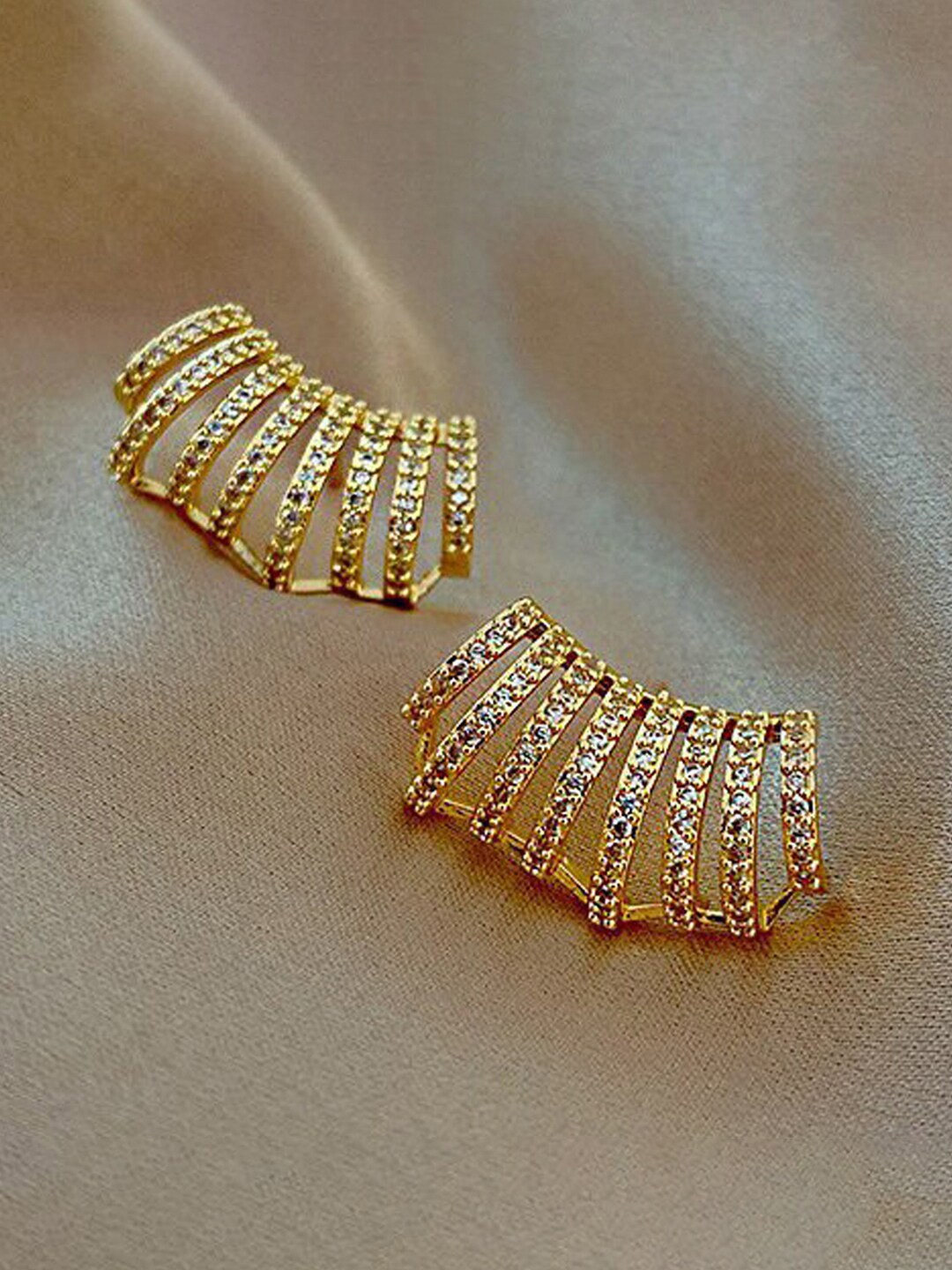 

Jewels Galaxy Gold-Plated Stone-Studded Studs Earrings