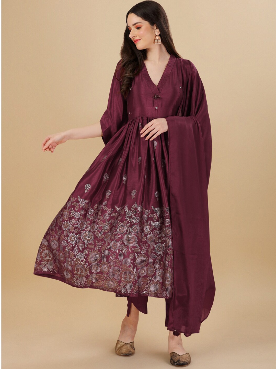 

PMD Fashion Floral Printed Beads and Stones Kurta With Trousers & Dupatta, Maroon