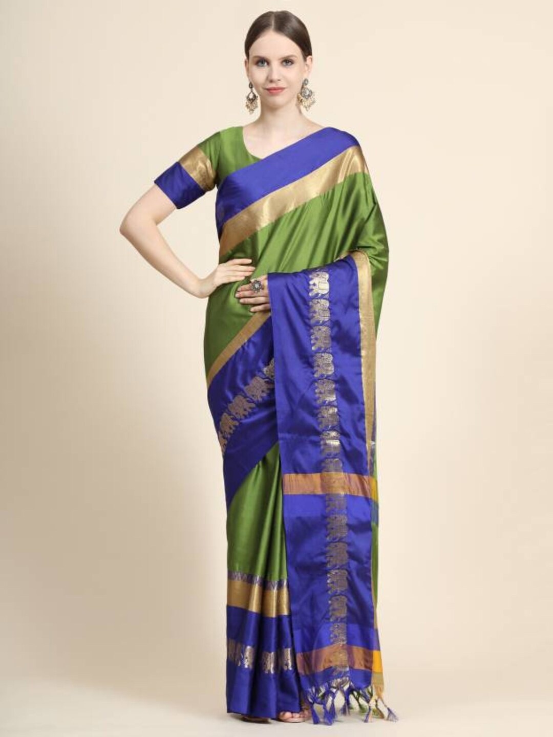 

Paramparik Textile Woven Design Zari Silk Cotton Paithani Saree With Blouse Piece, Green