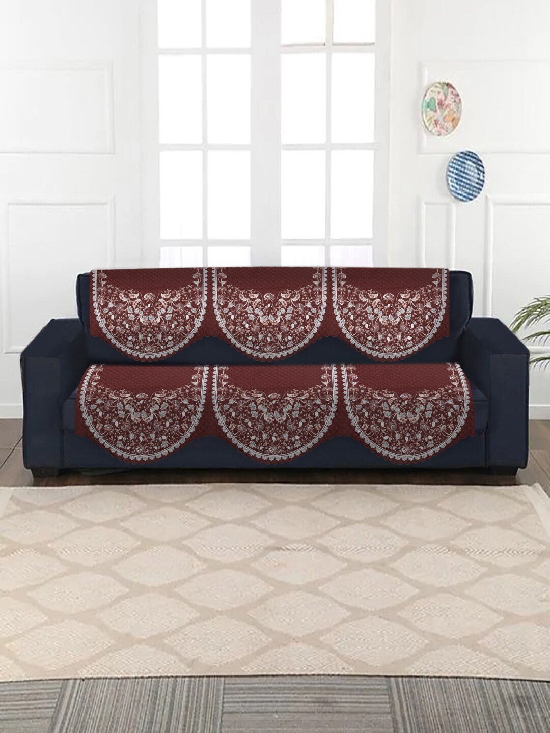 

SOKNACK Maroon & White Ethnic Motif Printed 5-Seater Velvet Sofa Covers