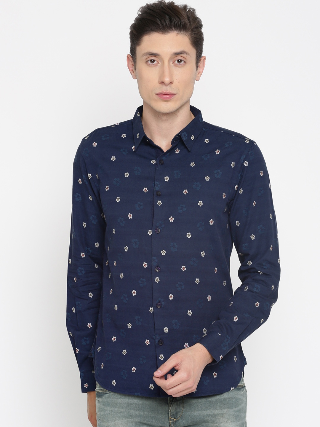 

SPYKAR Men Navy Slim Fit Self Design Casual Shirt, Navy blue