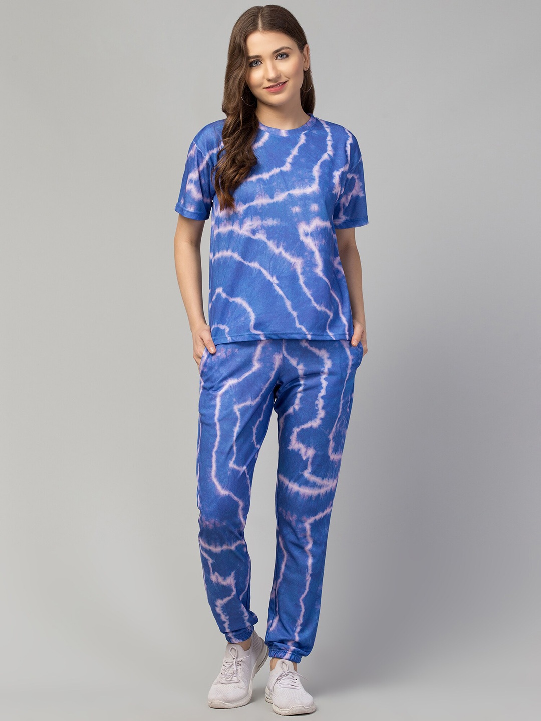 

FFLIRTYGO Tie & Dye T-Shirt with Joggers, Blue