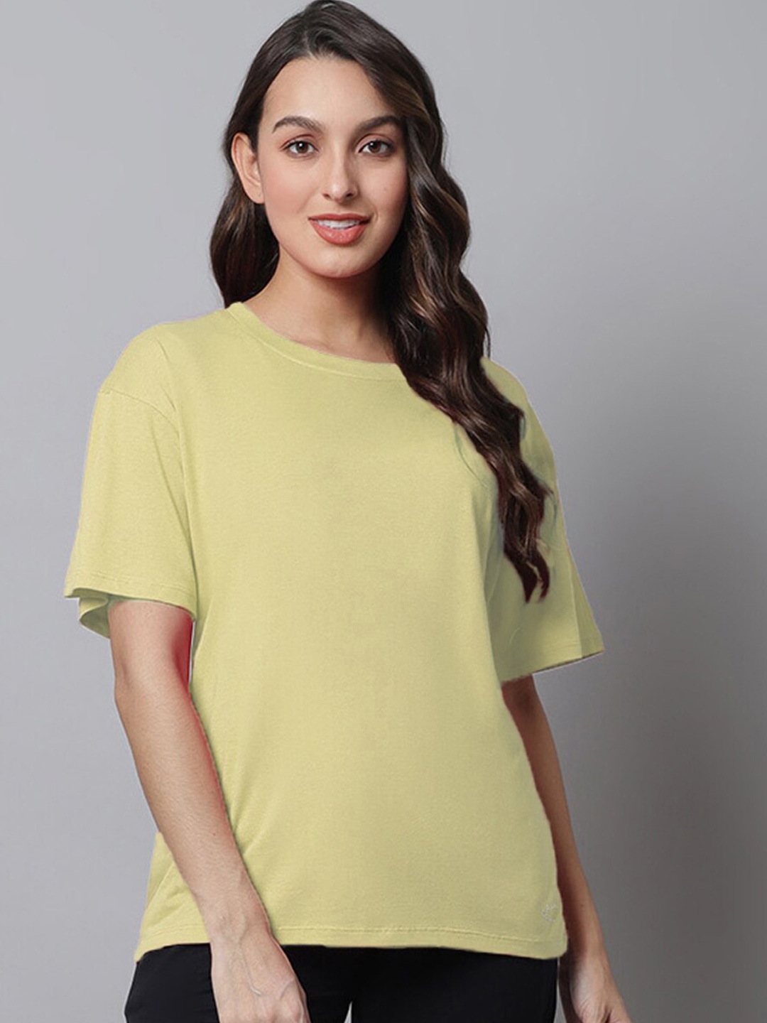 

Kanvin Round Neck Lounge T-shirt, Yellow