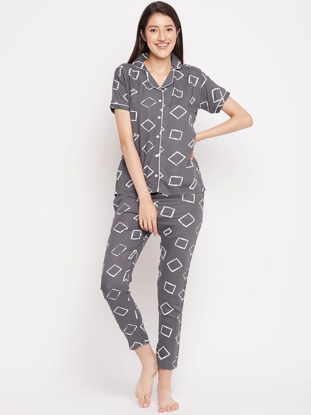 

FirstKrush Geometric Printed Pure Cotton Night Suit, Grey