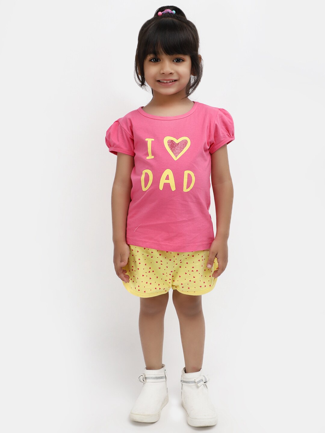 

V-Mart Girls Printed Puff Sleeves T-shirt with Shorts, Pink