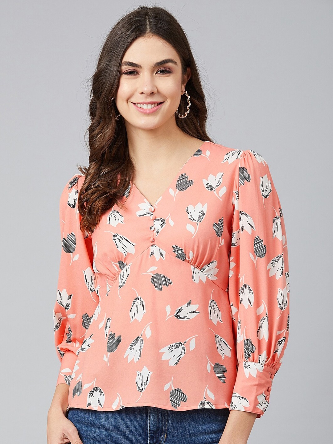 

RARE Peach-Coloured & White Floral Printed Cuffed Sleeves Top