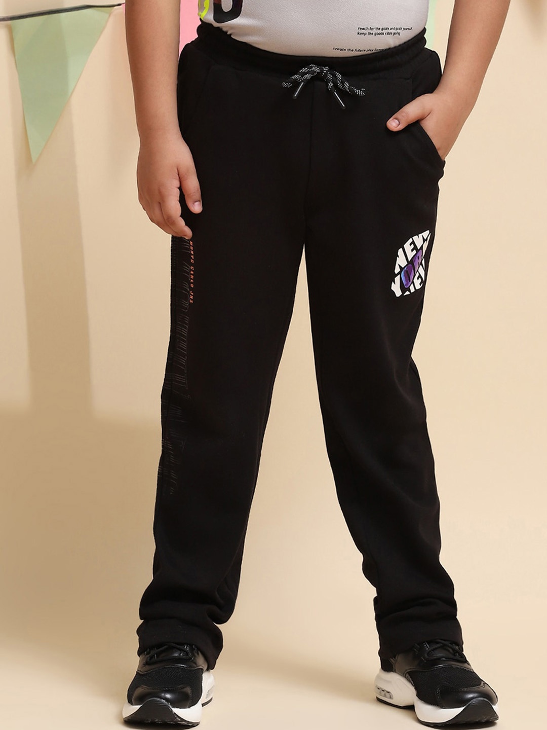 

Monte Carlo Boys Mid-Rise Casual Cotton Joggers, Black