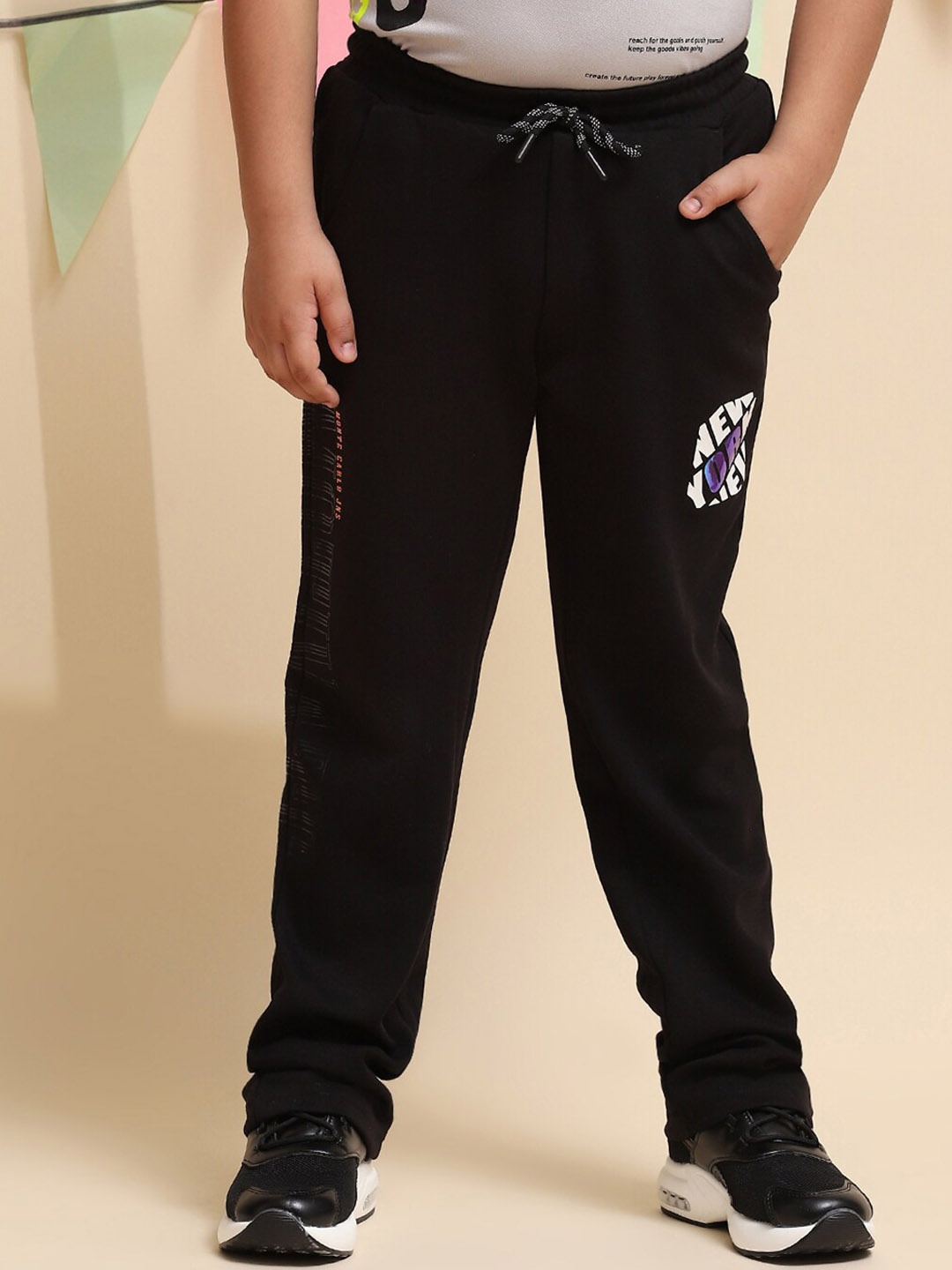 

Monte Carlo Boys Mid-Rise Casual Cotton Joggers, Black