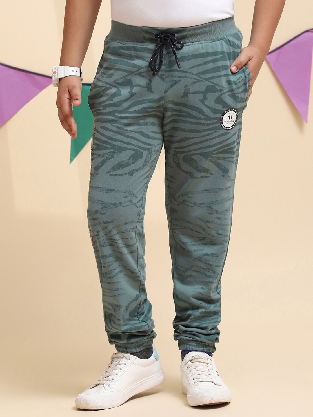 

Monte Carlo Boys Abstract Printed Regular Fit Joggers, Green
