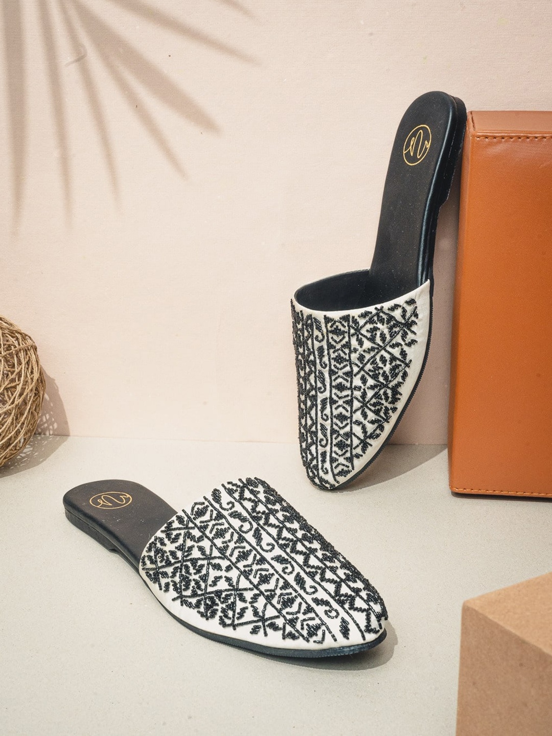 

NR By Nidhi Rathi Women Pointed Toe Ethnic Embellished Fabric Mules, Black