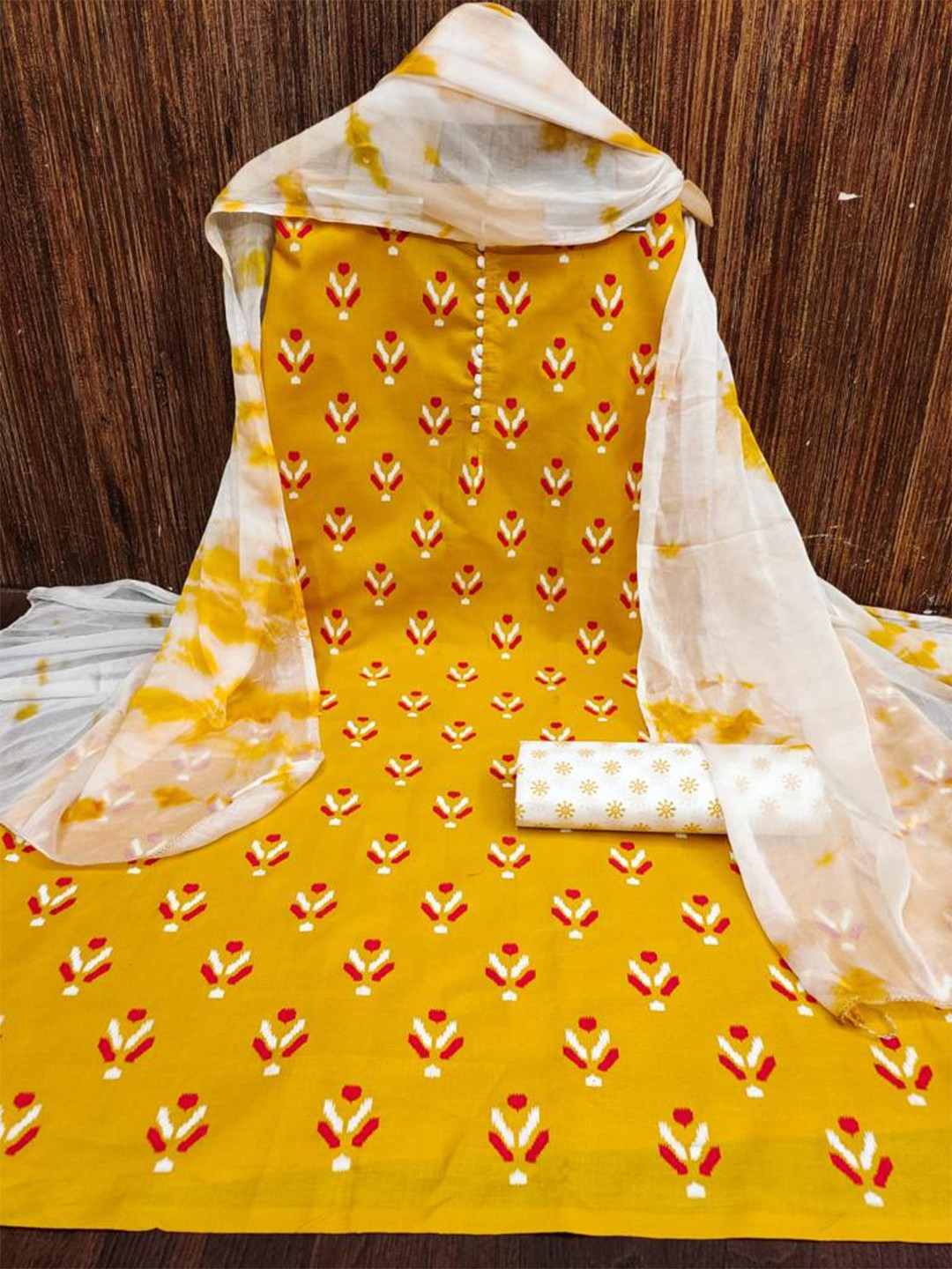 

MORLY Ethnic Motif Printed Unstitched Dress Material, Yellow