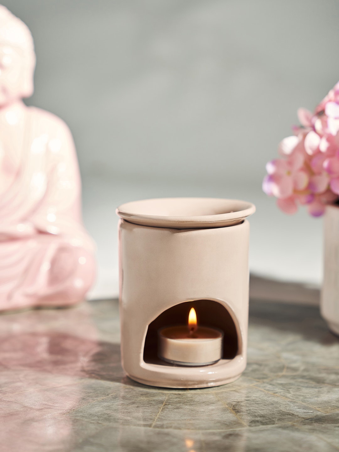 

Pure Home and Living Peach Coloured 4 Pieces Peony & Blush Suede Aroma Diffuser Set, Pink