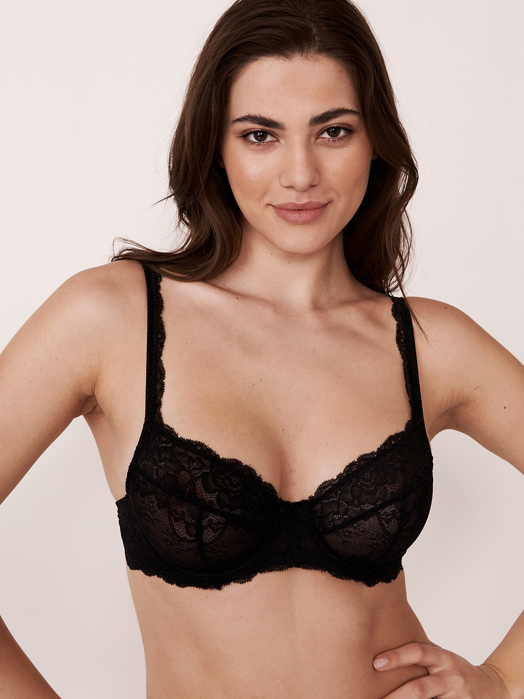 

La Vie en Rose Floral Medium Coverage Bralette Bra With All Day Comfort, Black