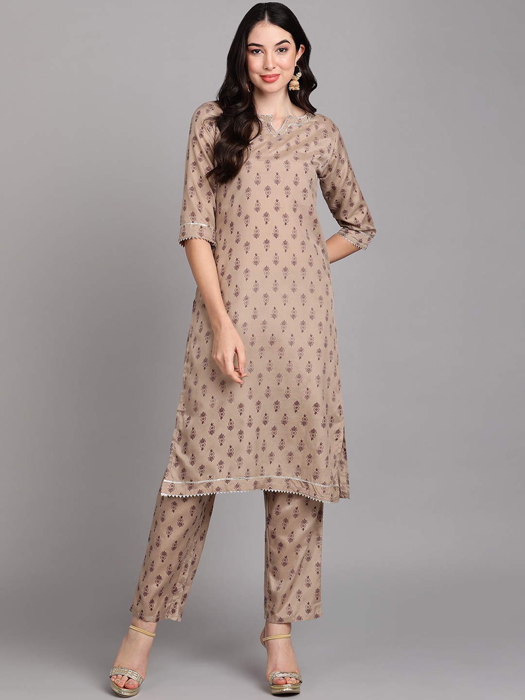 

V TRADITION Floral Printed Regular Kurta With Trousers, Beige