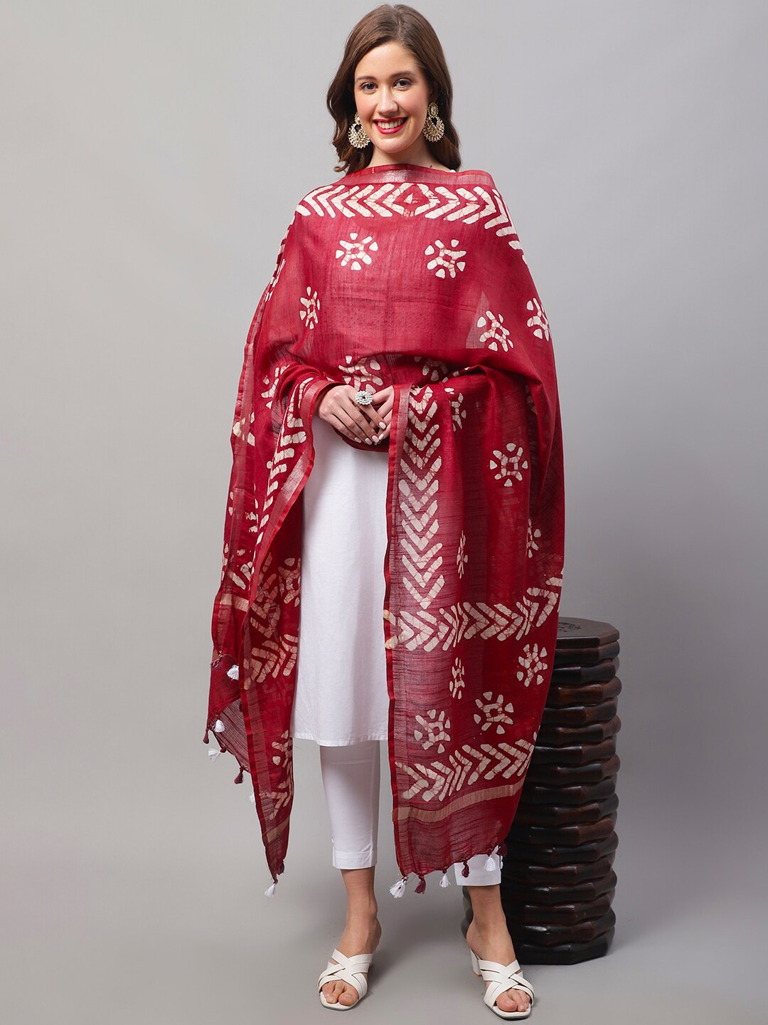 

LOOM LEGACY Ethnic Motifs Printed Cotton Dupatta, Maroon