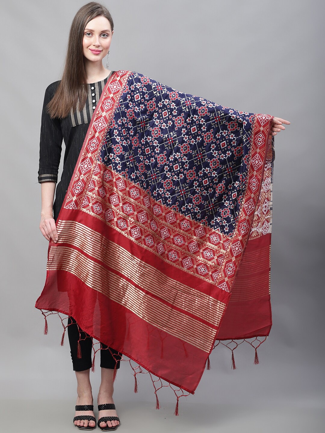 

LOOM LEGACY Ethnic Motifs Woven Design Dupatta, Navy blue