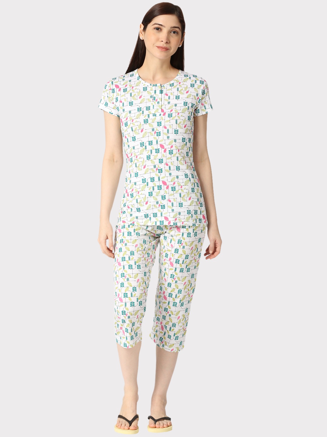 

zebu Floral Printed Pure Cotton Night Suit, White