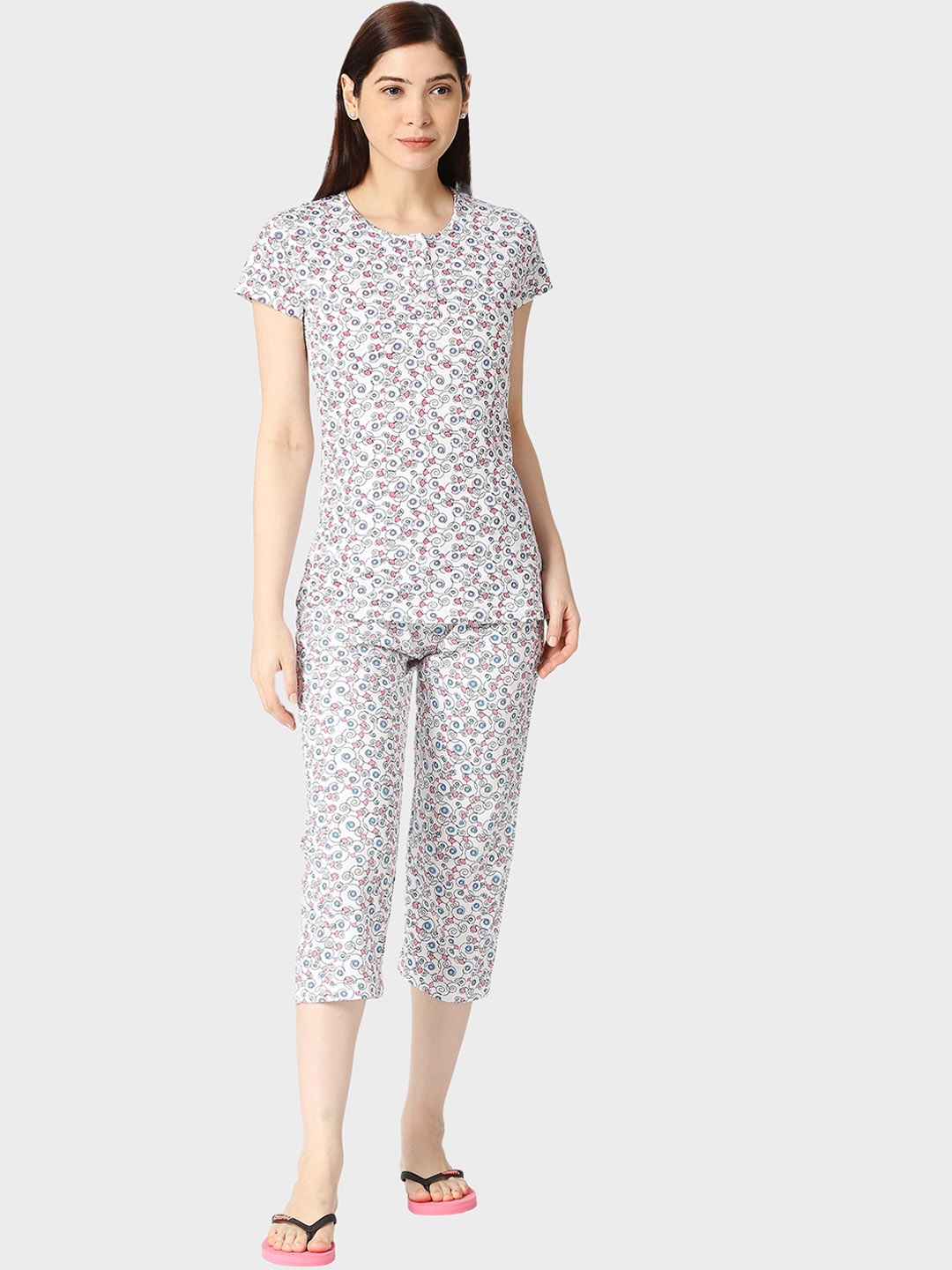

zebu Floral Printed Pure Cotton Night Suit, White