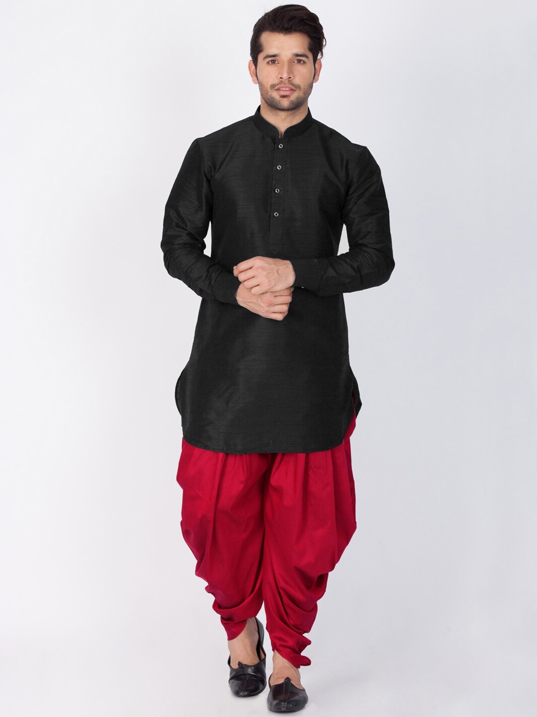 

VASTRAMAY Mandarin Collar Kurta with Dhoti Pants, Black