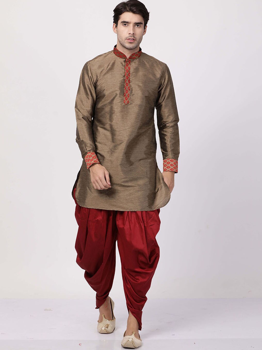 

VASTRAMAY Mandarin Collar Regular Kurta With Dhoti Pants, Bronze