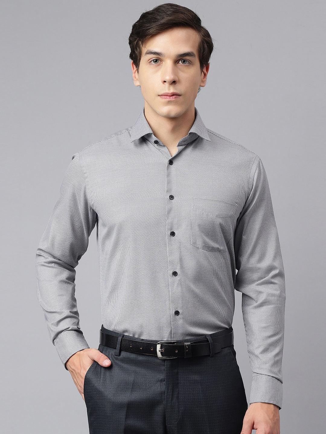 

Richlook Standard Geometric printed Opaque Formal Shirt, Black