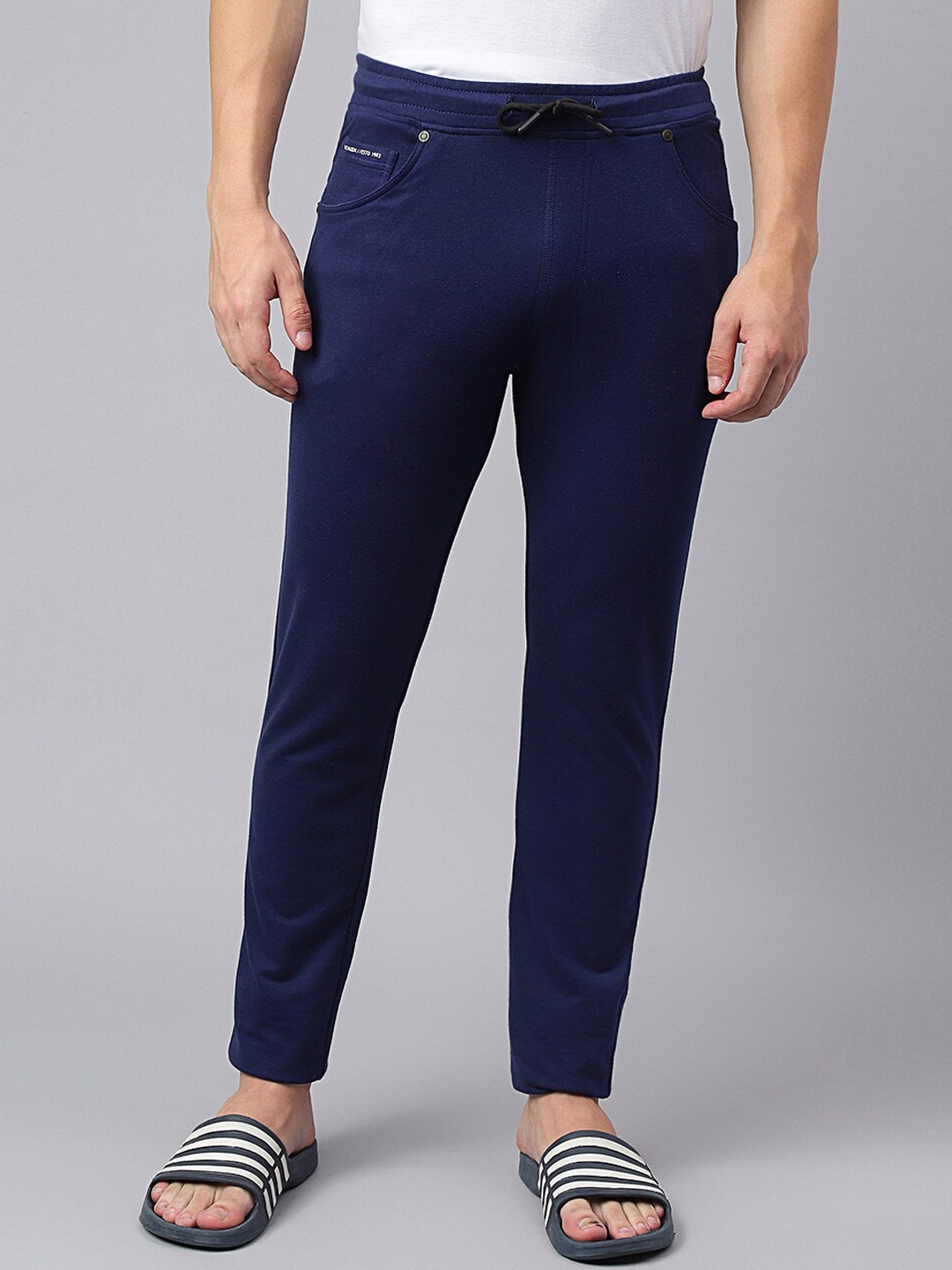 

Richlook Men Mid-Rise Cotton Track Pants, Blue