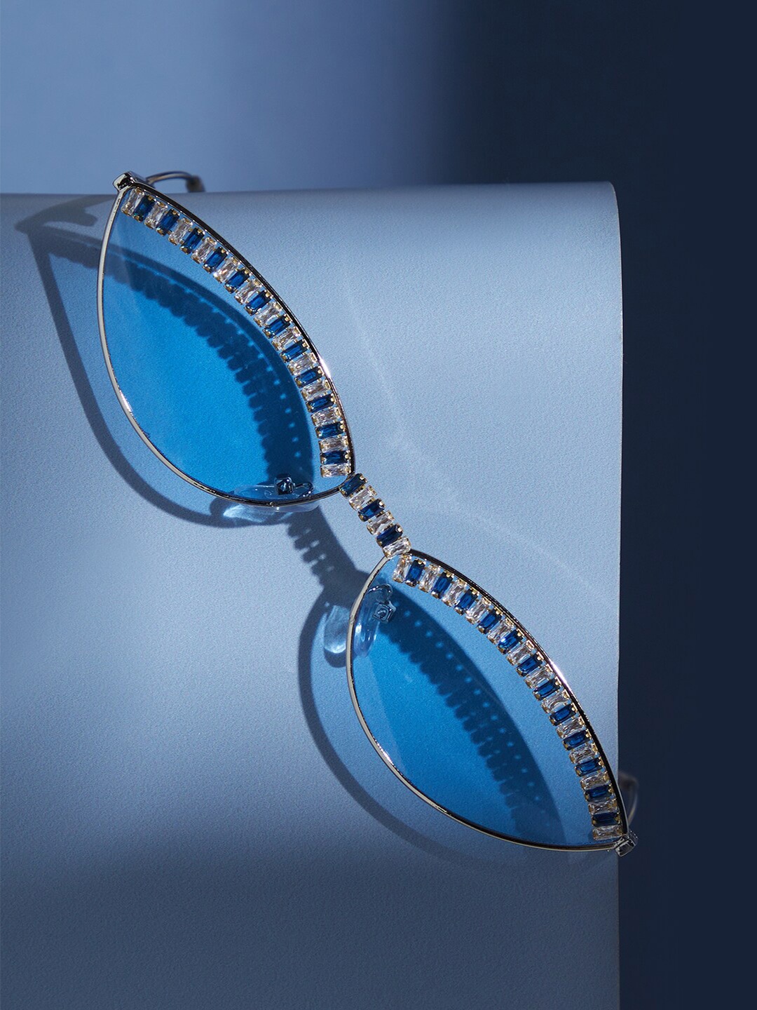 

HAUTE SAUCE by Campus Sutra Women Cateye Sunglasses With UV Protected Lens, Silver