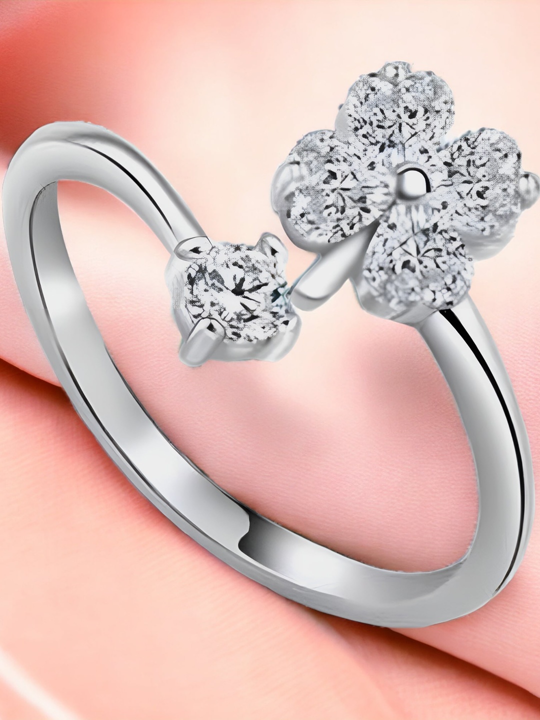 

MYKI Silver Plated Stainless Steel Finger Ring