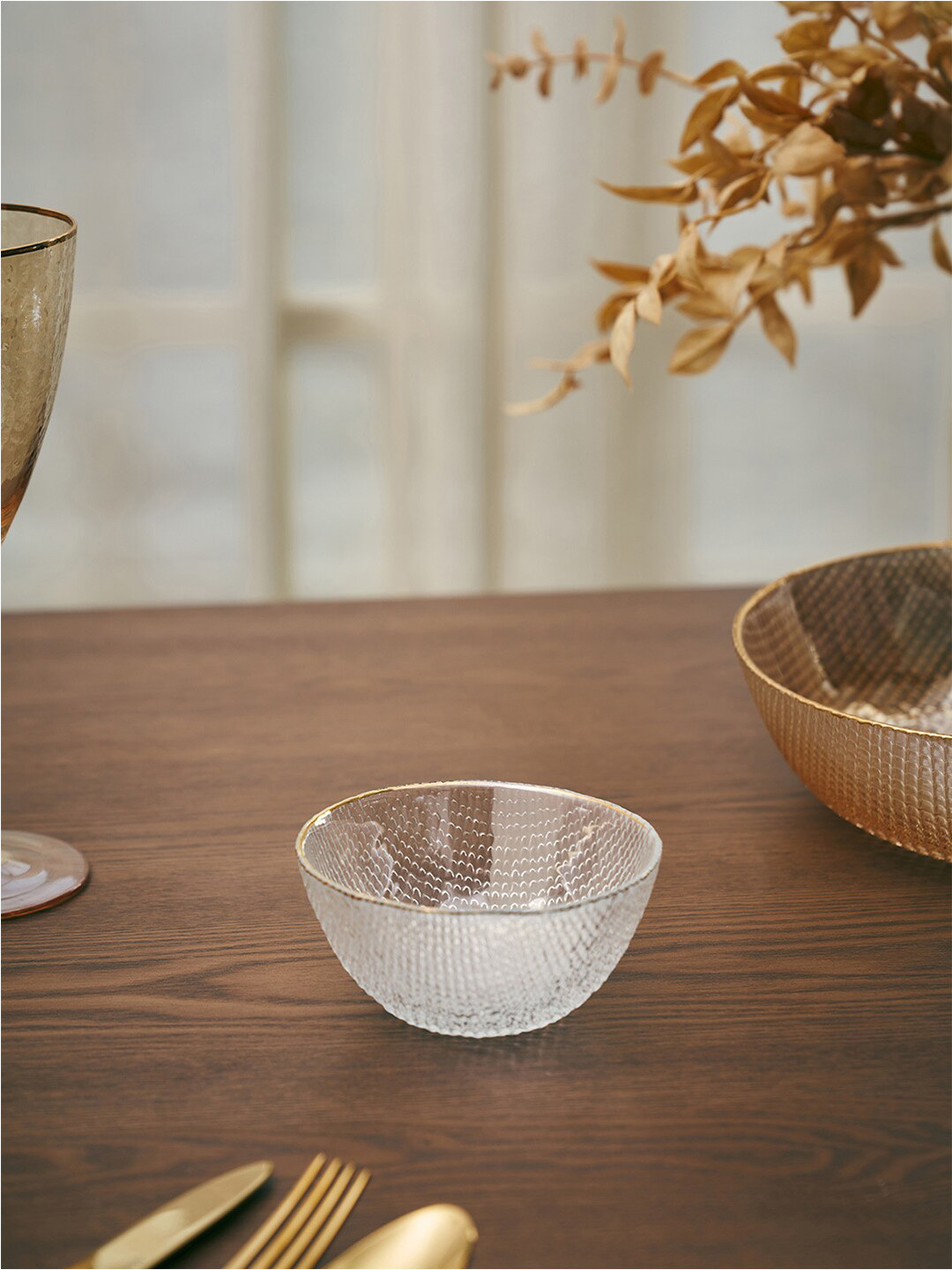 

Pure Home and Living Transparent & Gold-Toned 2 Pieces Textured Glass Bowls