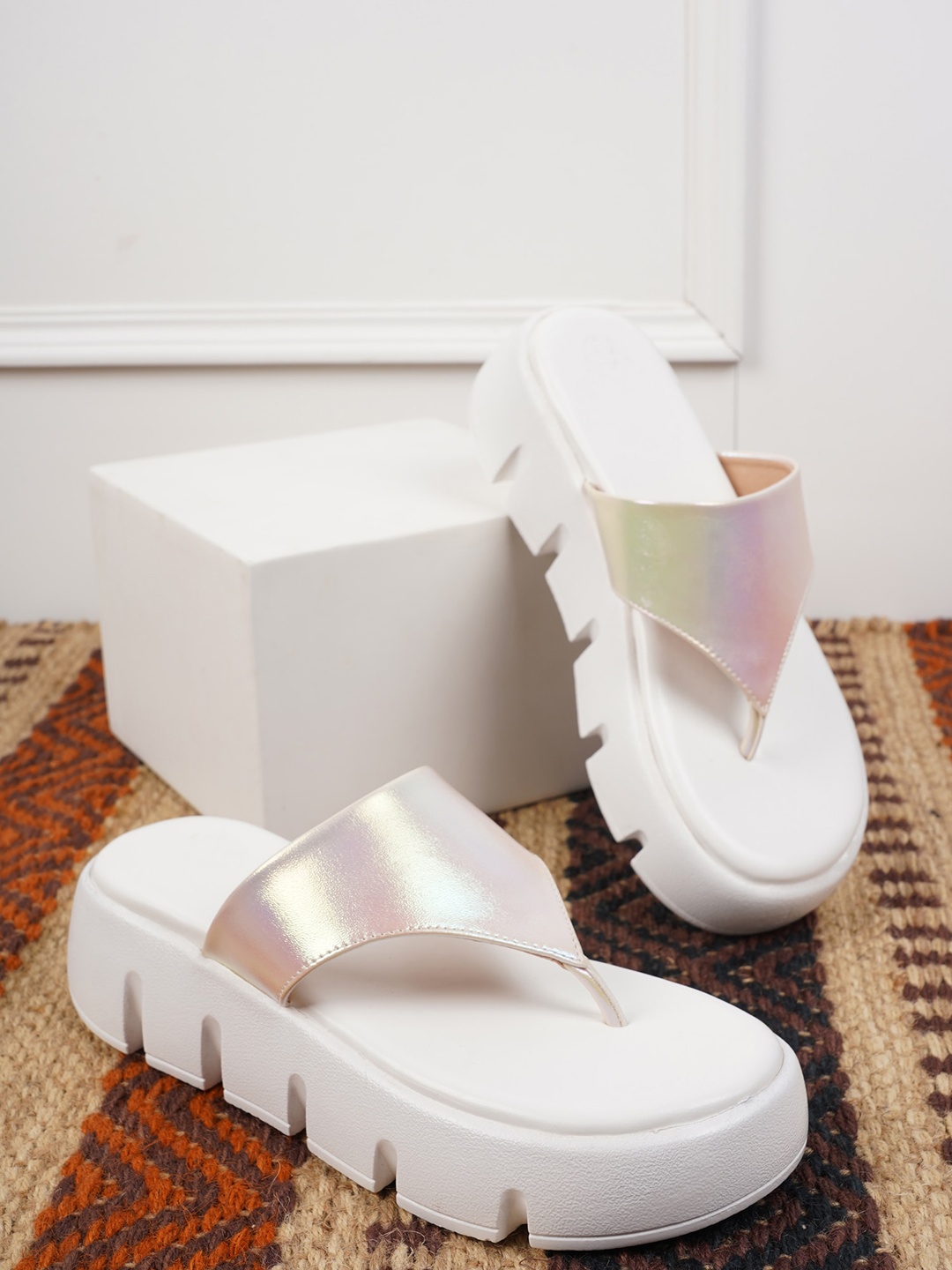 

SAPATOS Open Toe Flatform Heels, White