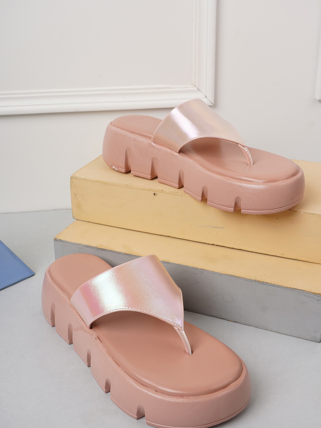

SAPATOS Open Toe Flatform Heels, Peach
