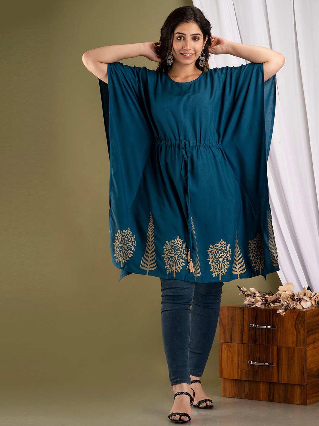 

Mialo fashion Ethnic Motifs Printed Kimono Sleeves Kaftan Kurti, Teal