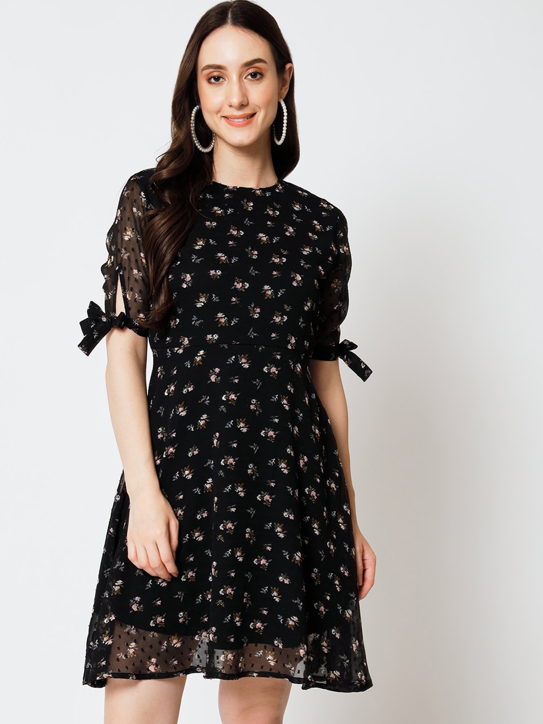 

Yaadleen Floral Printed Round Neck Fit & Flare Dress, Black