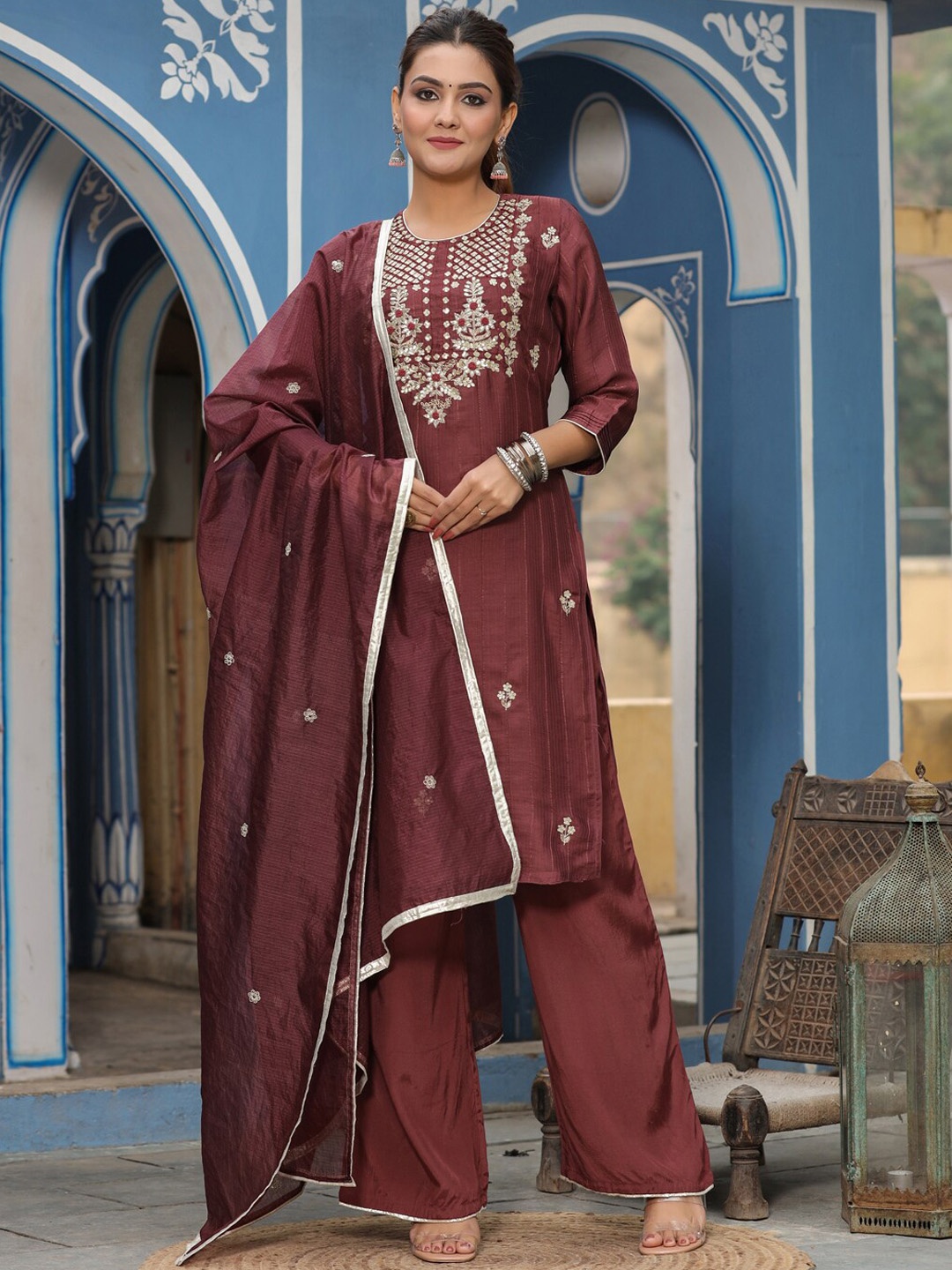 

Jaipur Kurti Maroon Ethnic Motifs Embroidered Kurta With Palazzos & Dupatta