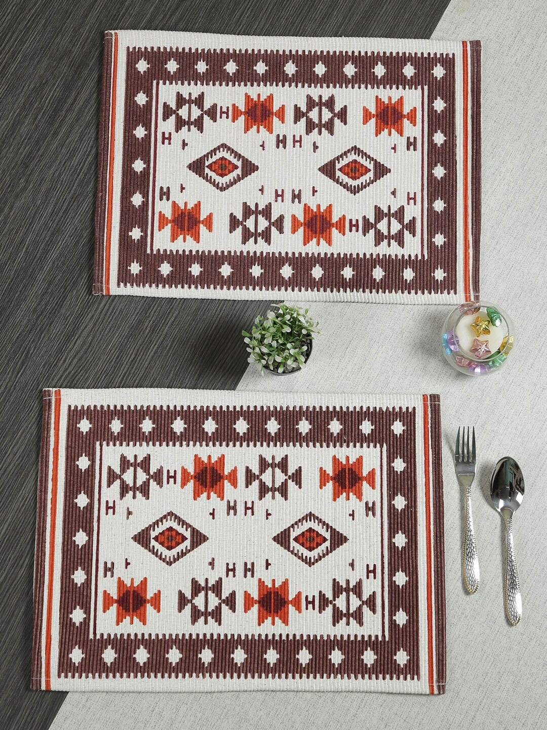 

Soumya Brown & White 6 Pieces Printed Pure Cotton Table Placemats