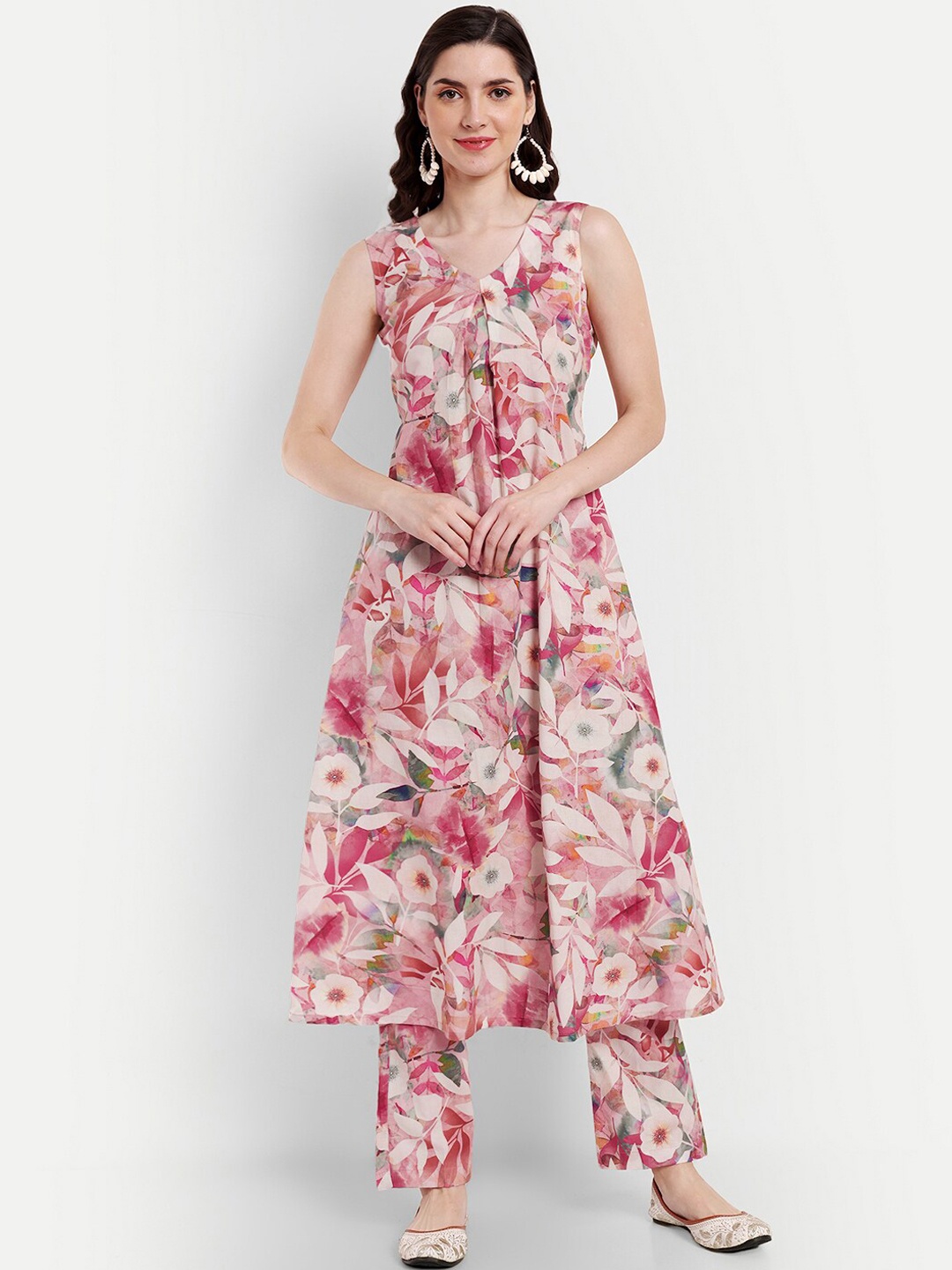 

ISAM Floral Printed Regular Pure Cotton Kurta With Trousers, Pink