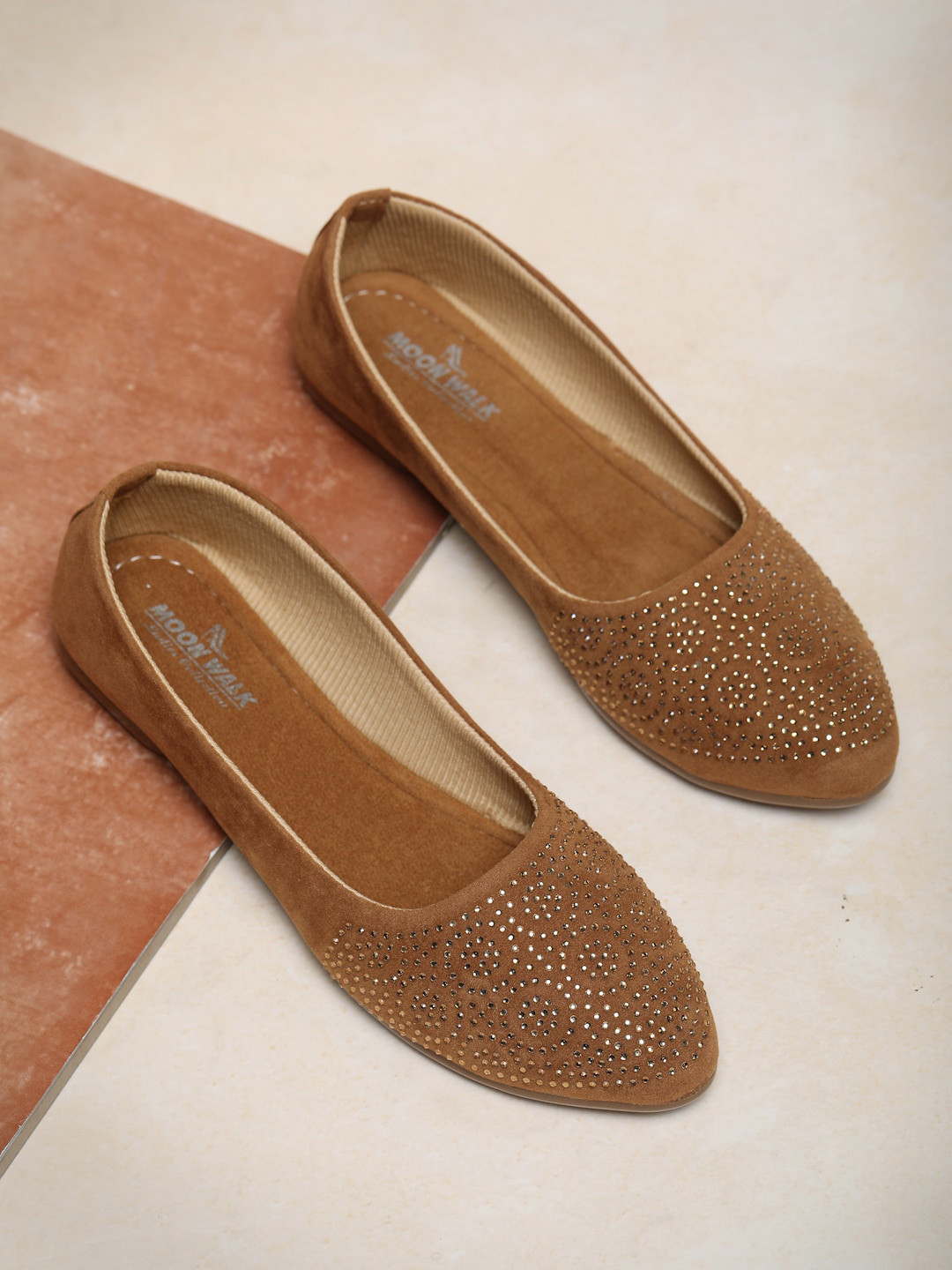 

Moonwalk Embellished Round Toe Ballerinas, Tan